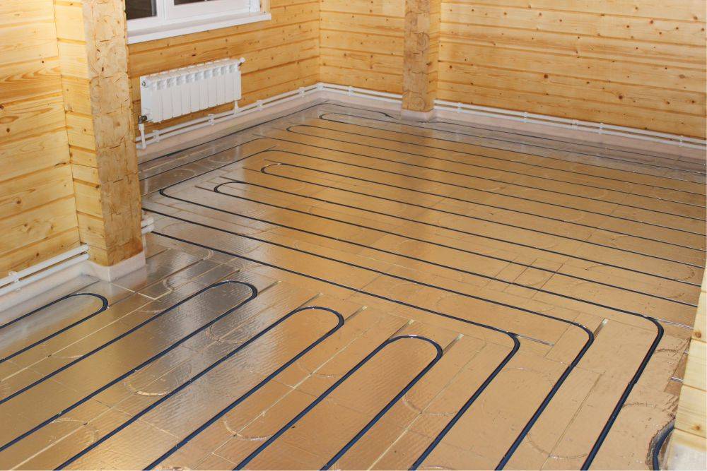 Водяной теплый пол в деревянном доме - особенности конструкции и монтажа