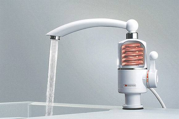 Электрический бытовой водонагреватель для дачи, проточный хороший на кран, отзывы