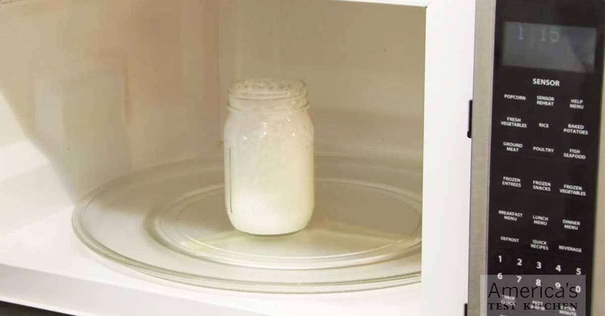 Можно ли греть смесь в микроволновке, грудное молоко и еду ребенку
