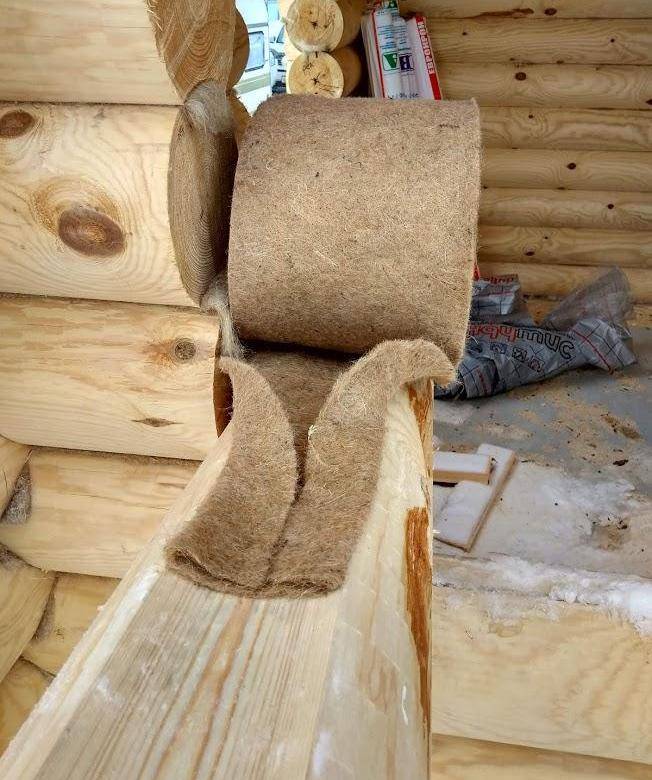 Межвенцовый утеплитель для деревянного бруса: какой выбрать?