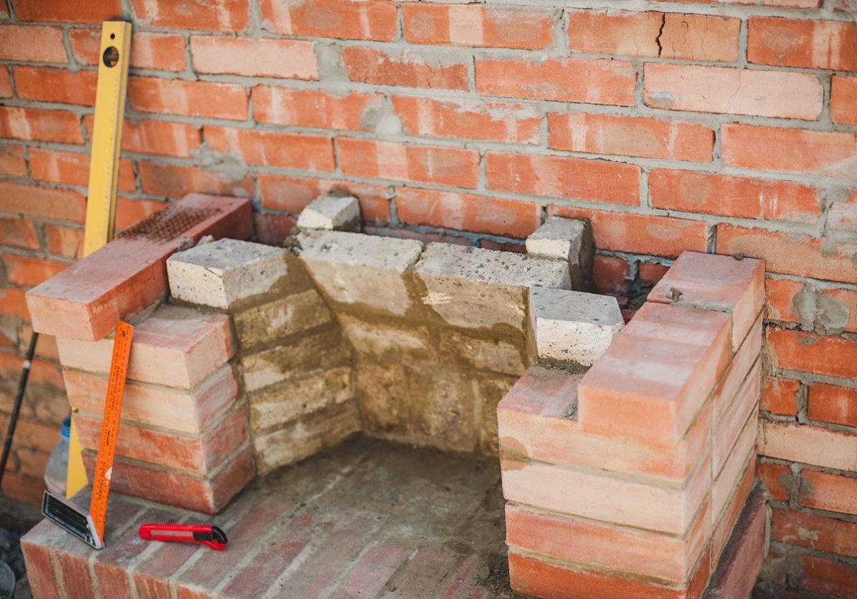 Как построить камин для дачи своими руками: пошаговая инструкция