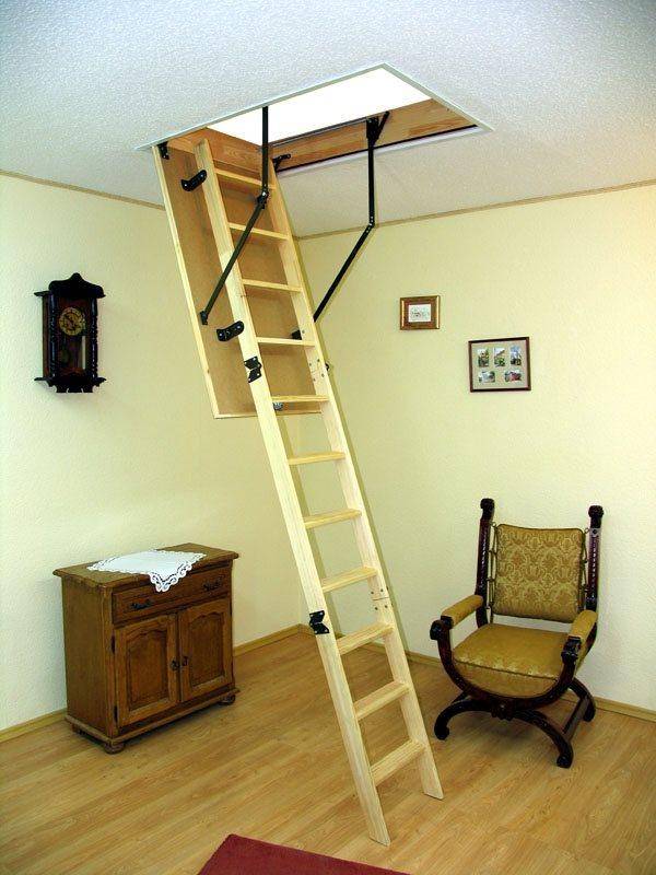 Лестница с люком на чердак: выбор конструкции