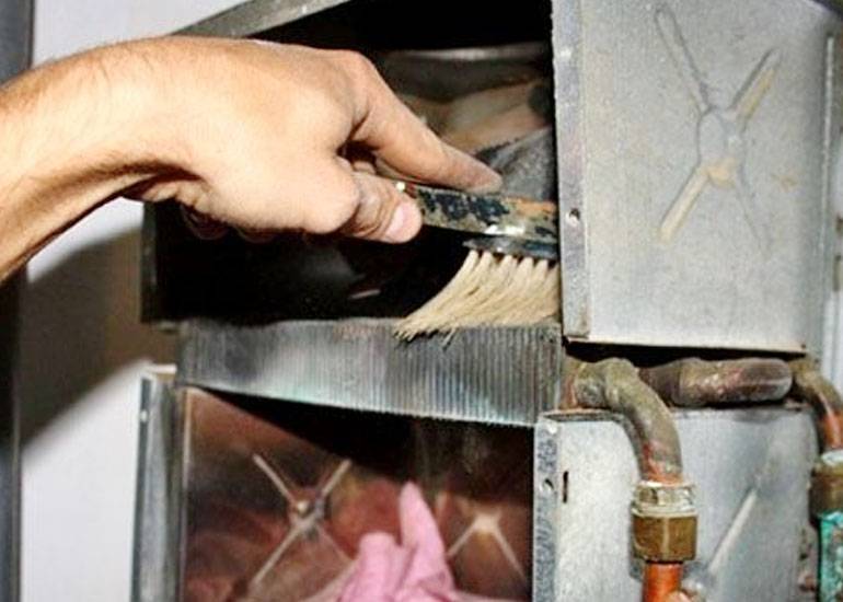 Промывка теплообменника газового котла: очистка одноконтурного и двухконтурного устройства своими руками