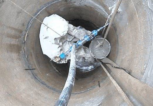 Гидропломба для колодца: технология заделывания щелей в бетоне