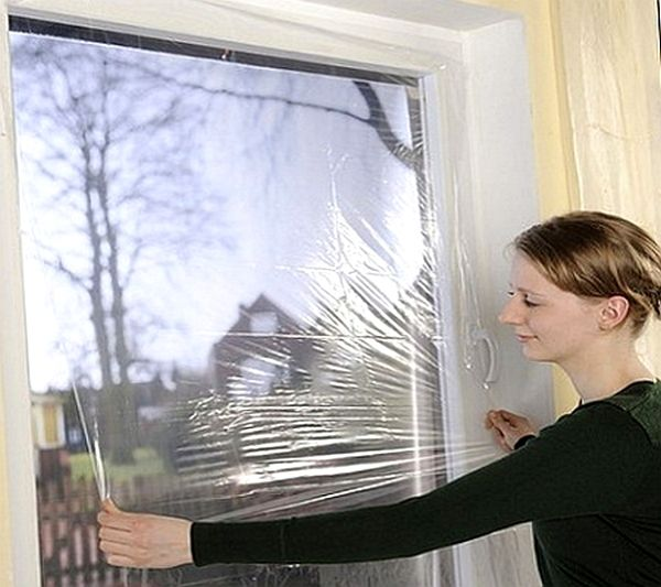 Теплосберегающая пленка на окна — оправдано ли ее использование?