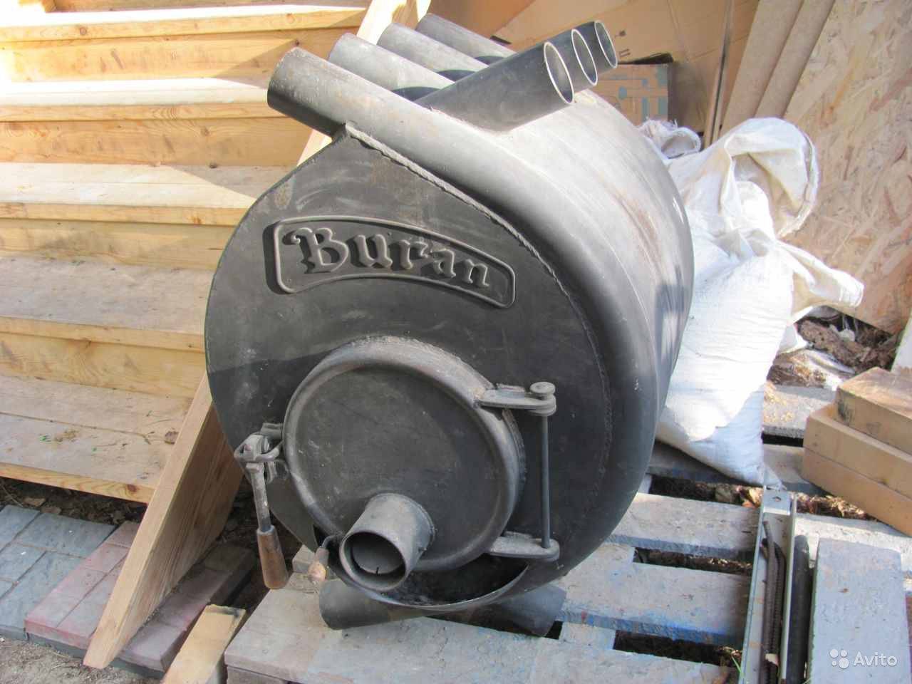 Отопительная печь для дачи длительного горения, с водяным контуром, их установка, чем отличаются дачные устройства для отопления